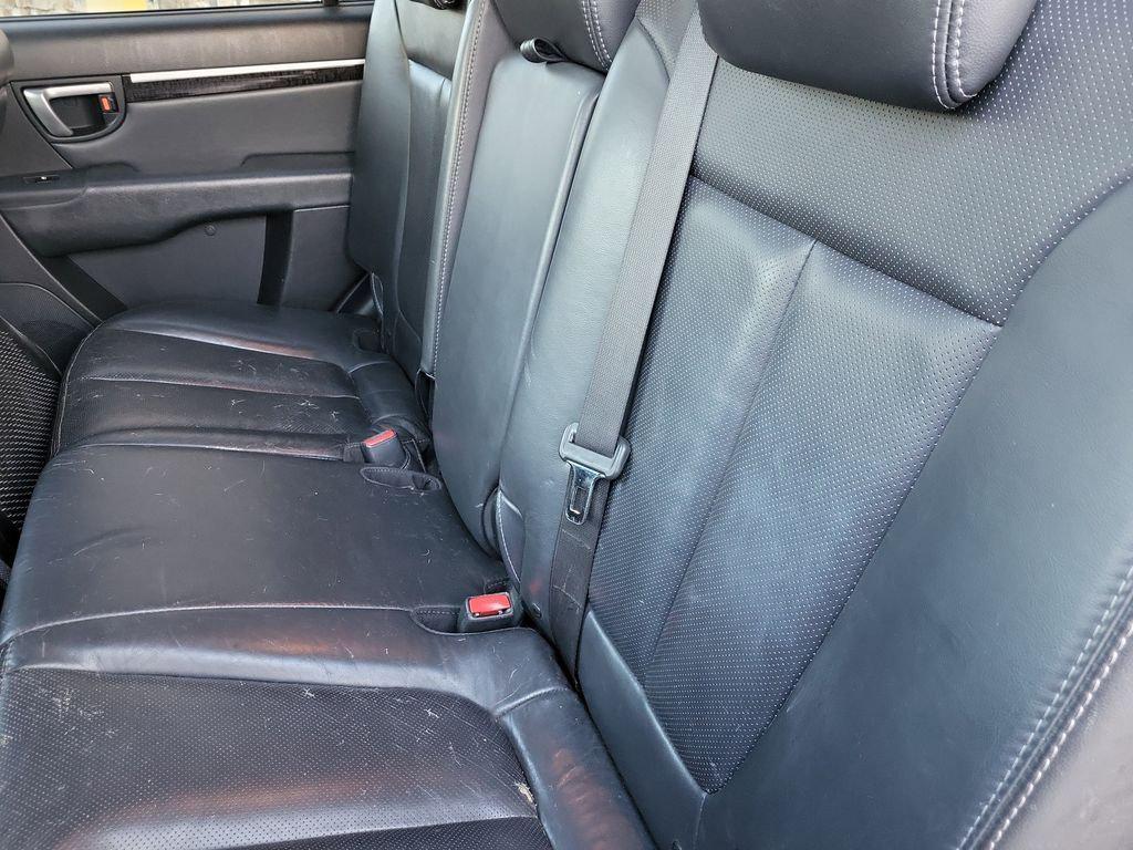 used 2007 Hyundai Santa Fe car, priced at $6,998