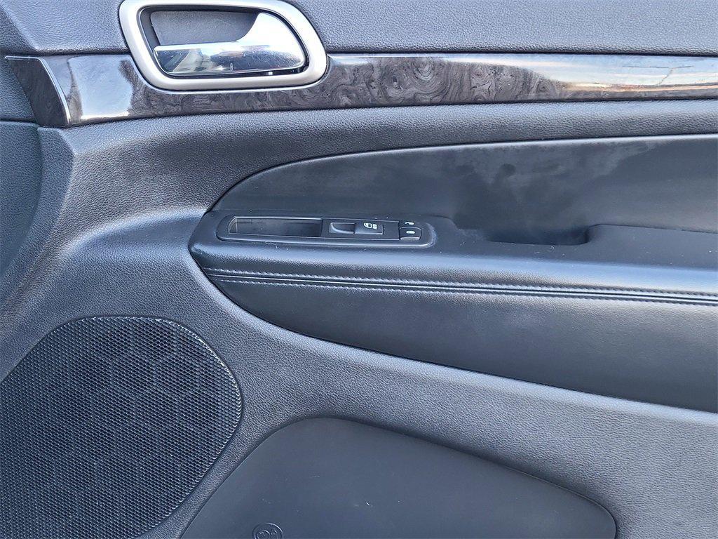 used 2012 Jeep Grand Cherokee car, priced at $10,298