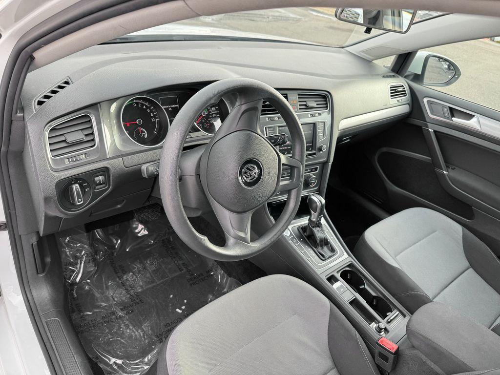 used 2016 Volkswagen e-Golf car, priced at $10,011