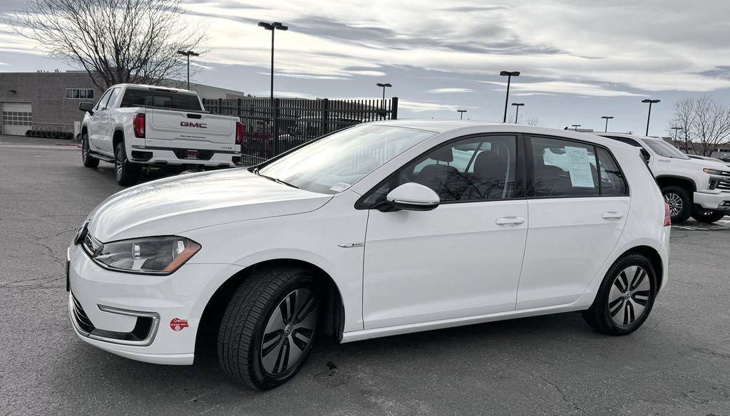 used 2016 Volkswagen e-Golf car, priced at $10,011