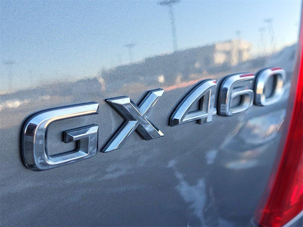 used 2011 Lexus GX 460 car, priced at $15,498