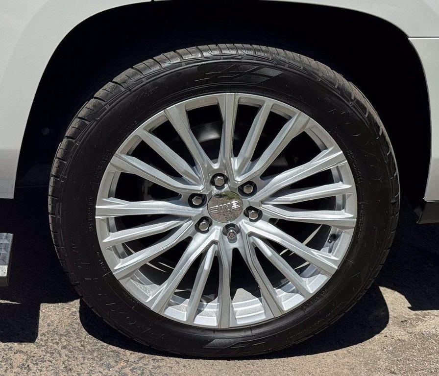 used 2019 GMC Yukon car, priced at $37,398