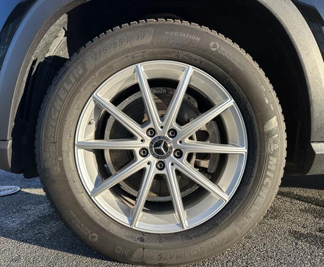 used 2024 Mercedes-Benz GLE 350 car, priced at $49,994