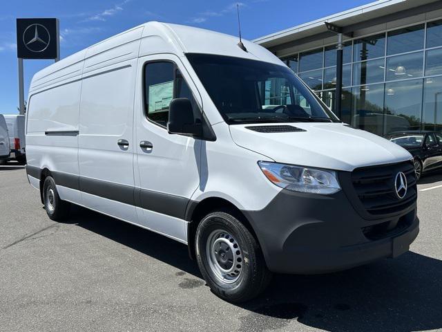 new 2025 Mercedes-Benz Sprinter 2500 car, priced at $62,046