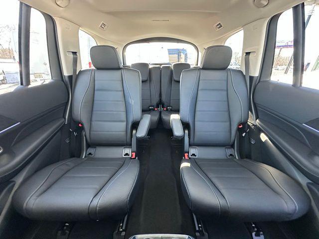 new 2026 Mercedes-Benz GLS 450 car, priced at $98,230