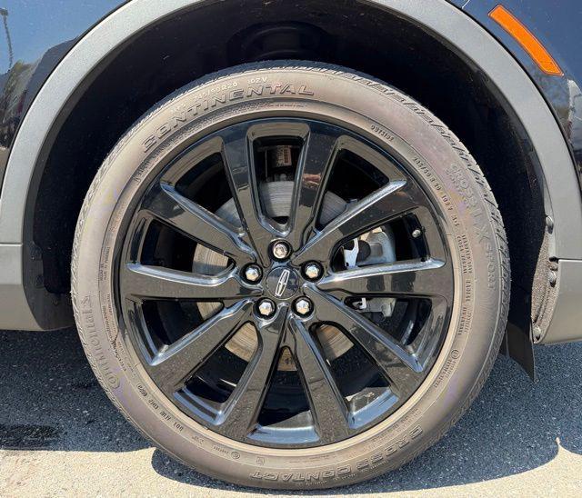 used 2020 Lincoln Nautilus car, priced at $29,241