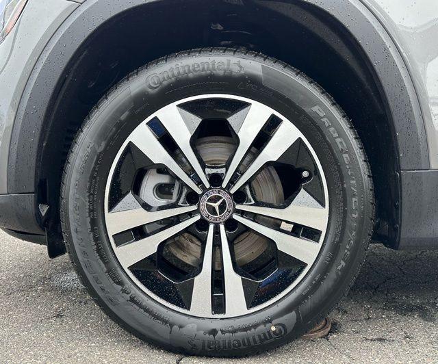 new 2026 Mercedes-Benz GLB 250 car, priced at $52,910