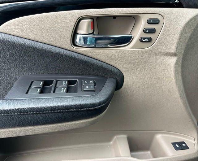 used 2019 Honda Pilot car, priced at $23,922