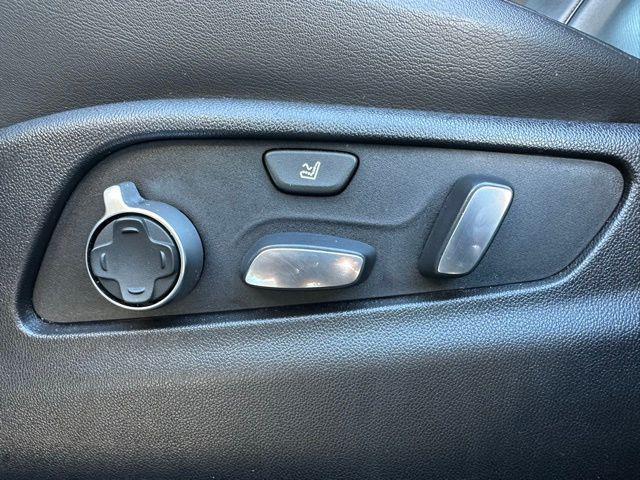 used 2019 Cadillac XT4 car, priced at $20,998