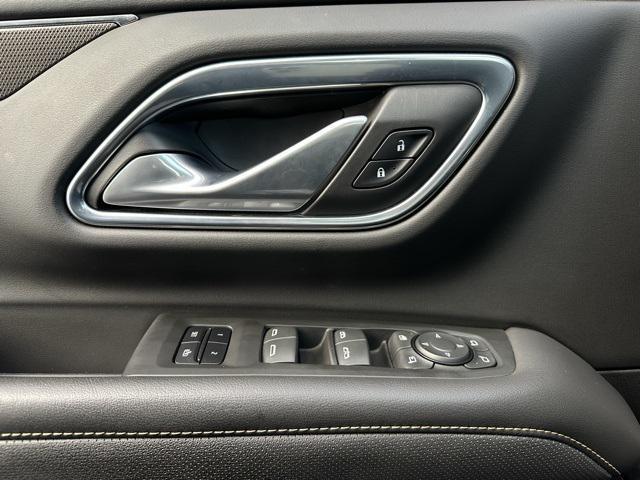 used 2022 GMC Yukon XL car