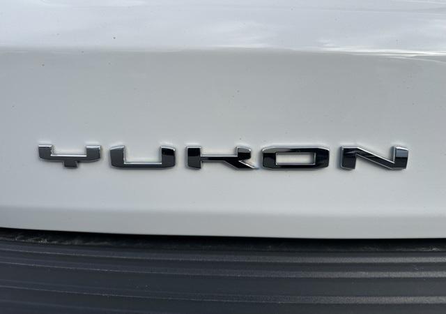 used 2022 GMC Yukon XL car