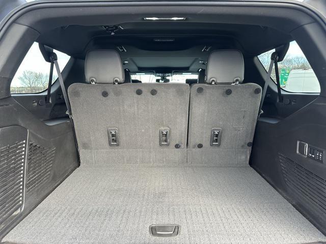 used 2022 GMC Yukon XL car