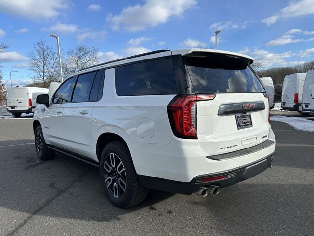 used 2022 GMC Yukon XL car