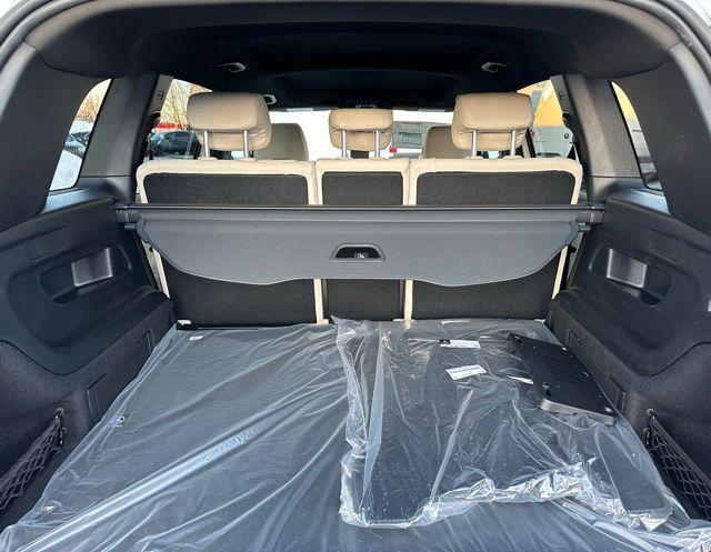 new 2026 Mercedes-Benz GLB 250 car, priced at $52,125