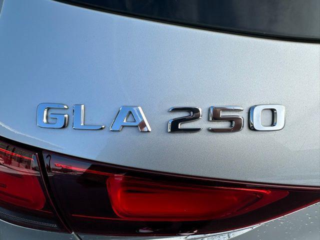 used 2022 Mercedes-Benz GLA 250 car, priced at $27,431
