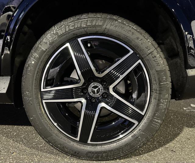 new 2026 Mercedes-Benz GLC 300 car, priced at $61,000