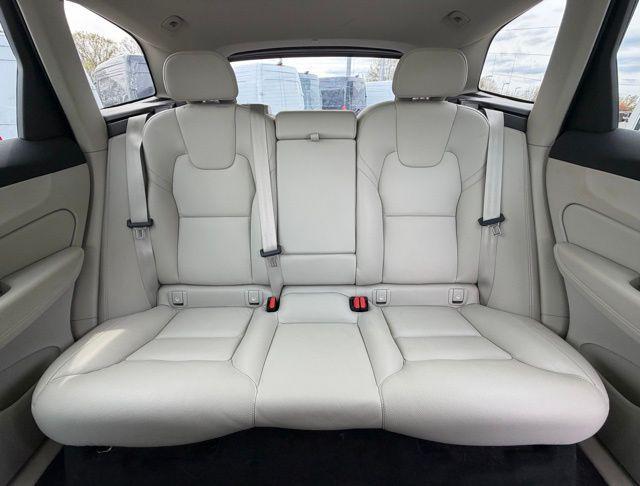 used 2022 Volvo XC60 car, priced at $28,682