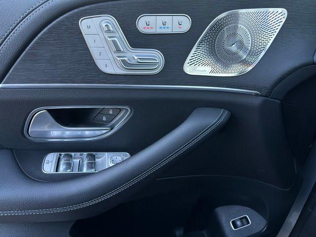 used 2026 Mercedes-Benz GLS 580 car, priced at $109,990