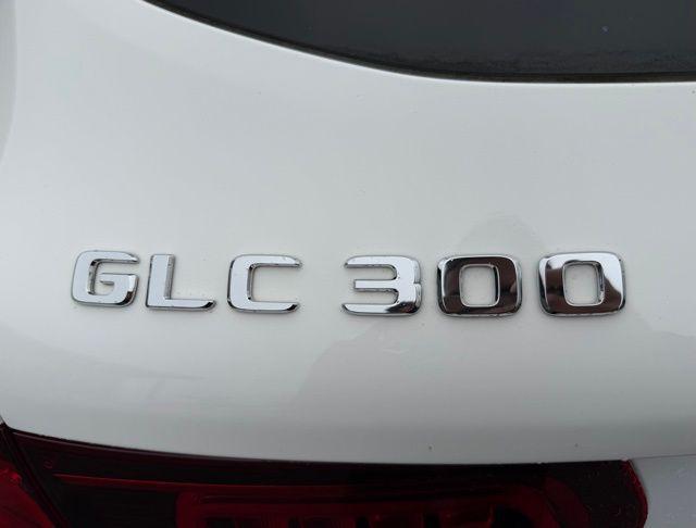 used 2022 Mercedes-Benz GLC 300 car, priced at $30,175