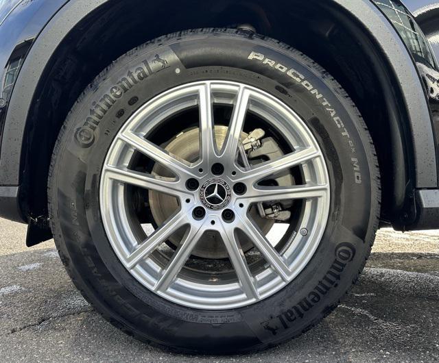 used 2025 Mercedes-Benz GLC 300 car