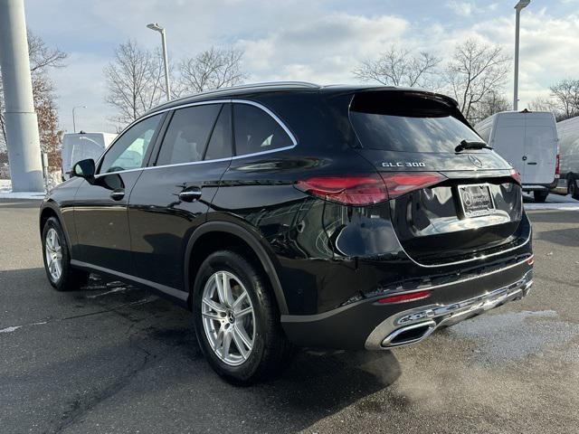 used 2025 Mercedes-Benz GLC 300 car