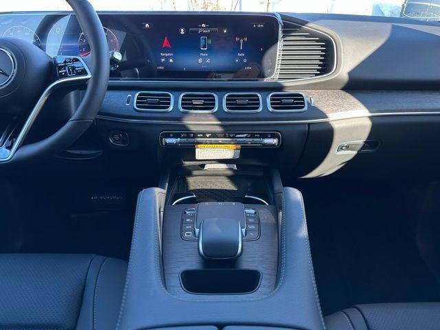 new 2026 Mercedes-Benz GLE 450 car, priced at $77,960