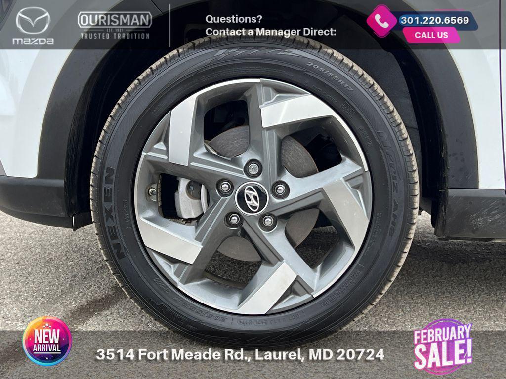 used 2024 Hyundai Venue car