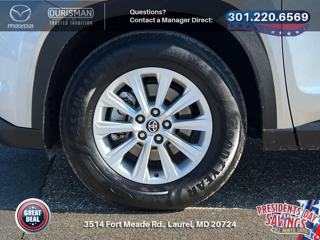 used 2025 Toyota Grand Highlander car, priced at $41,803