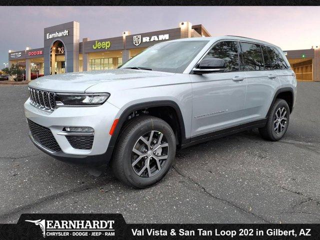 new 2025 Jeep Grand Cherokee car, priced at $39,932
