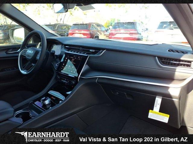 new 2025 Jeep Grand Cherokee L car, priced at $34,605