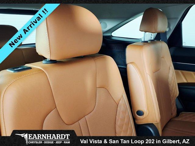 used 2022 Kia Sorento car, priced at $25,900