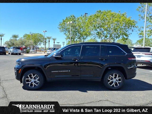 new 2025 Jeep Grand Cherokee car, priced at $43,932