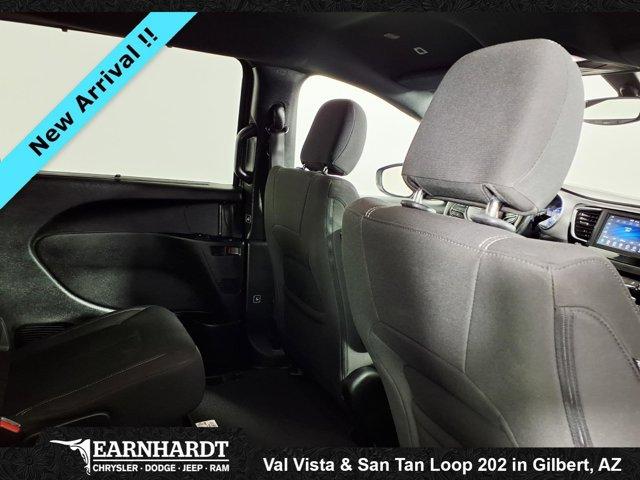 used 2019 Chrysler Pacifica car, priced at $15,150