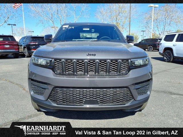 new 2025 Jeep Grand Cherokee car, priced at $39,161