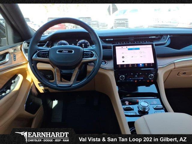 new 2025 Jeep Grand Cherokee car, priced at $62,140