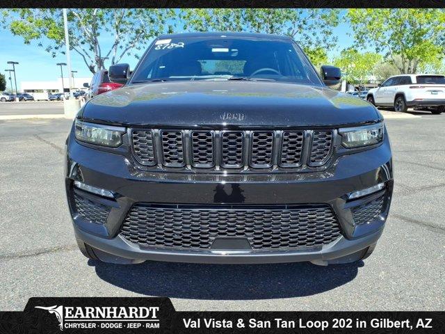 new 2025 Jeep Grand Cherokee car, priced at $46,246