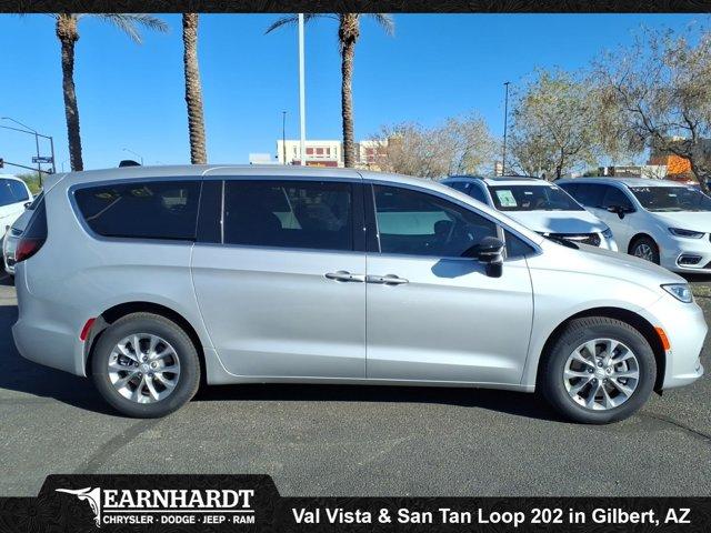 new 2026 Chrysler Pacifica car, priced at $43,926