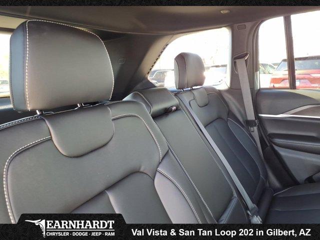 new 2026 Jeep Grand Cherokee car, priced at $44,669