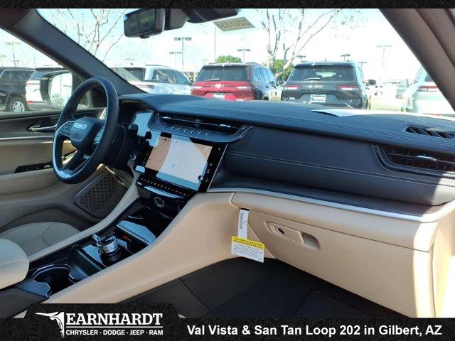 new 2026 Jeep Grand Cherokee car, priced at $49,402