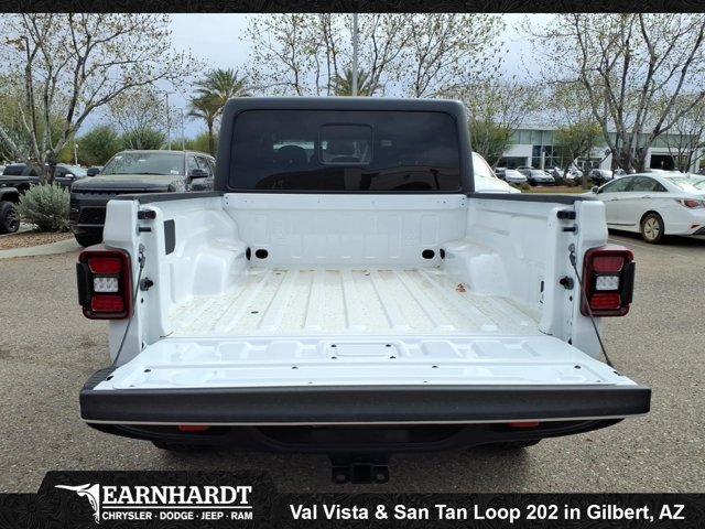 new 2026 Jeep Gladiator car, priced at $51,387