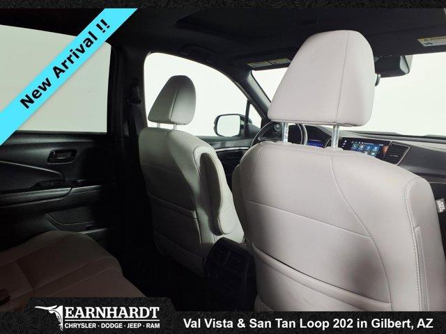 used 2022 Honda Passport car, priced at $27,877