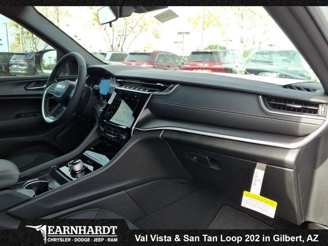 new 2025 Jeep Grand Cherokee L car, priced at $38,710