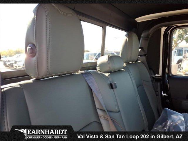 new 2026 Jeep Gladiator car, priced at $57,413