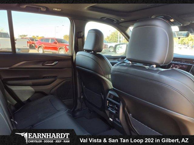 new 2025 Jeep Grand Cherokee car, priced at $37,801