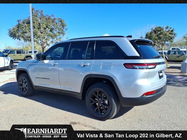 new 2025 Jeep Grand Cherokee car, priced at $37,201