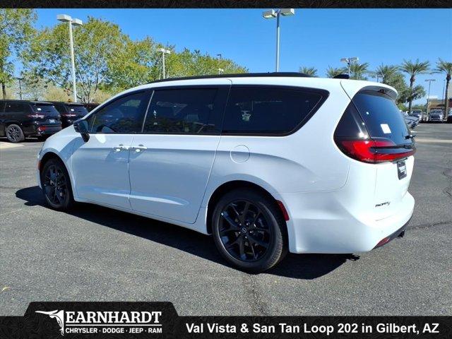 new 2026 Chrysler Pacifica car, priced at $46,599