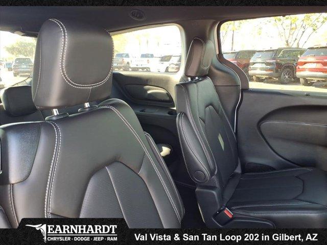 new 2026 Chrysler Pacifica car, priced at $39,861