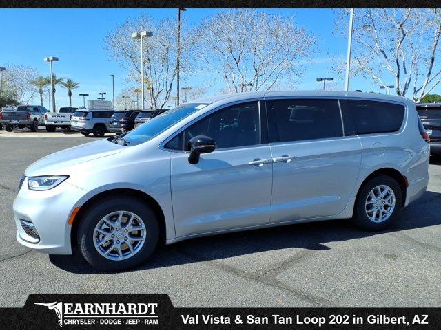 new 2026 Chrysler Pacifica car, priced at $38,818