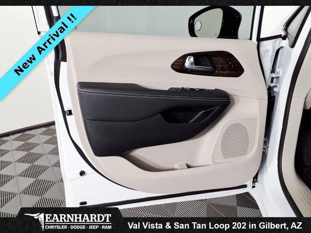 used 2024 Chrysler Pacifica car, priced at $36,460