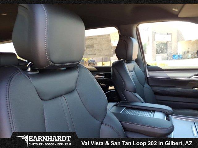 new 2026 Jeep Grand Wagoneer car, priced at $62,094